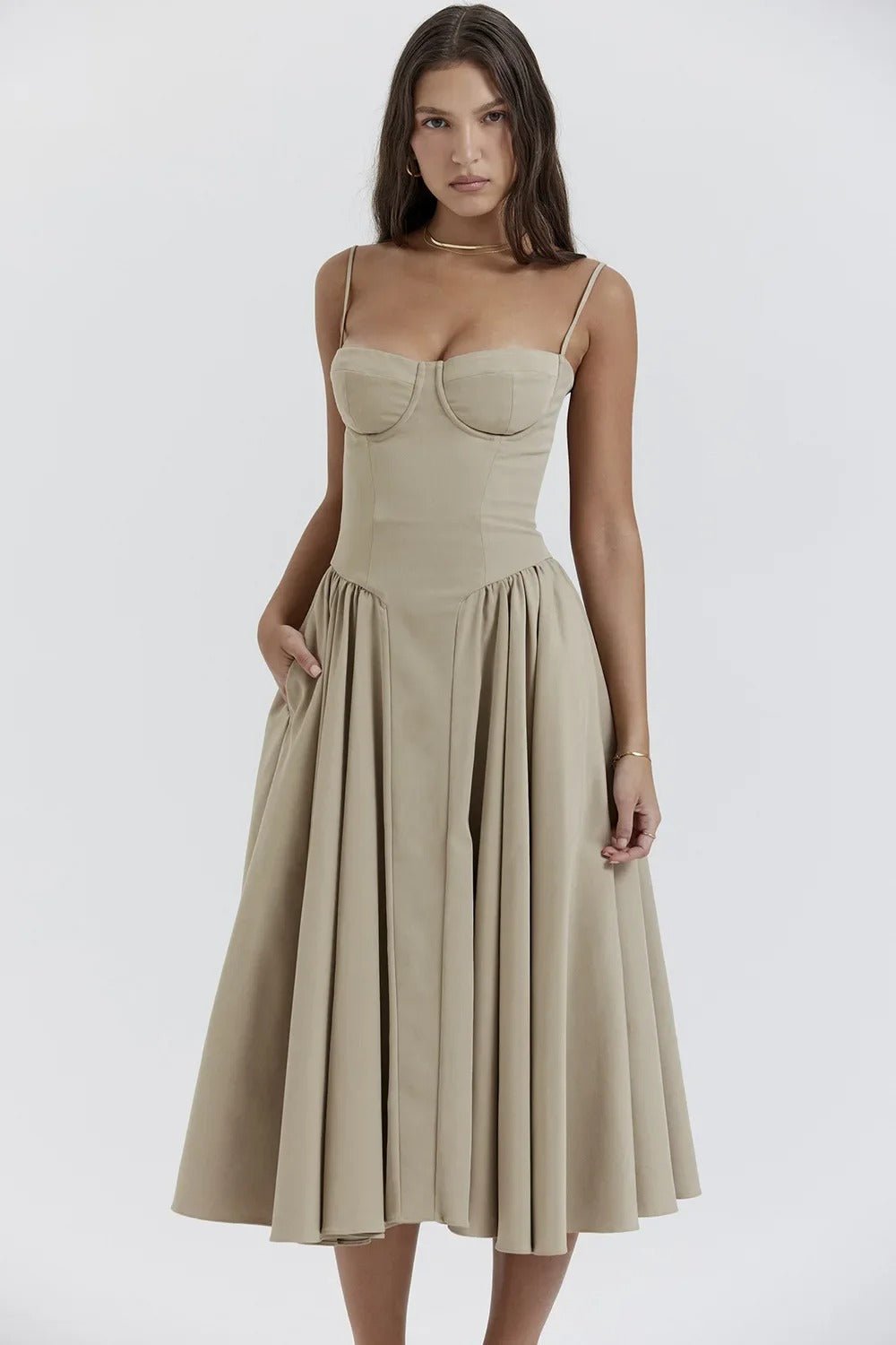 Tara – Ärmelloses Midi-Kleid mit Korsett-Passform
