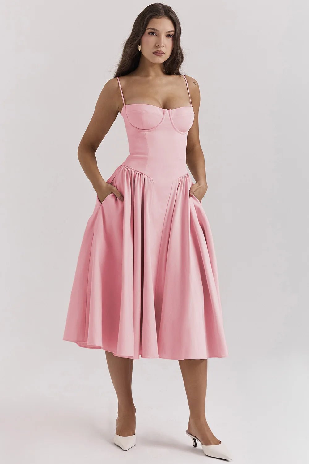 Tara – Ärmelloses Midi-Kleid mit Korsett-Passform
