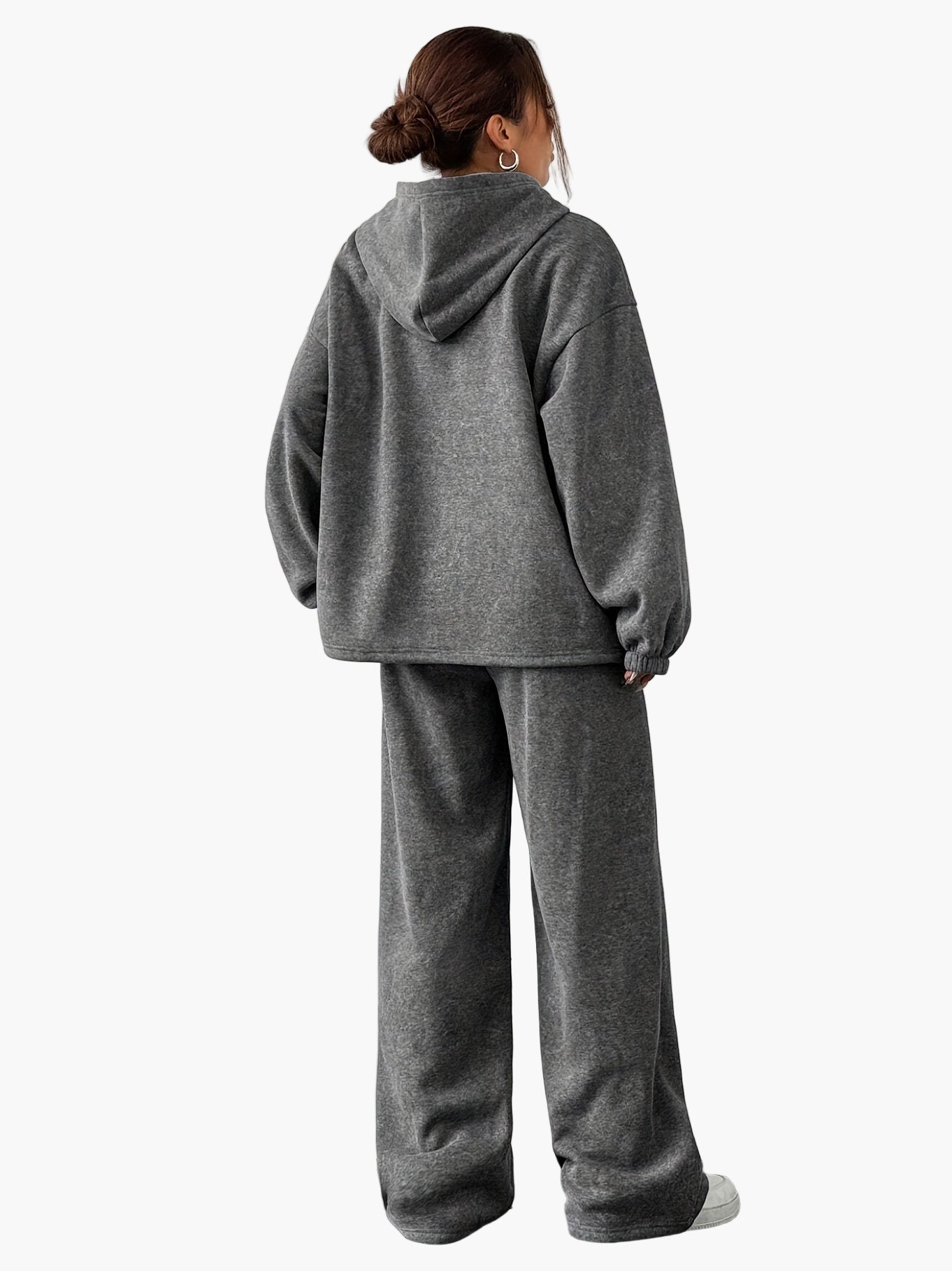 Women's lounge set with hooded sweatshirt and wide-leg pants for leisure and sports