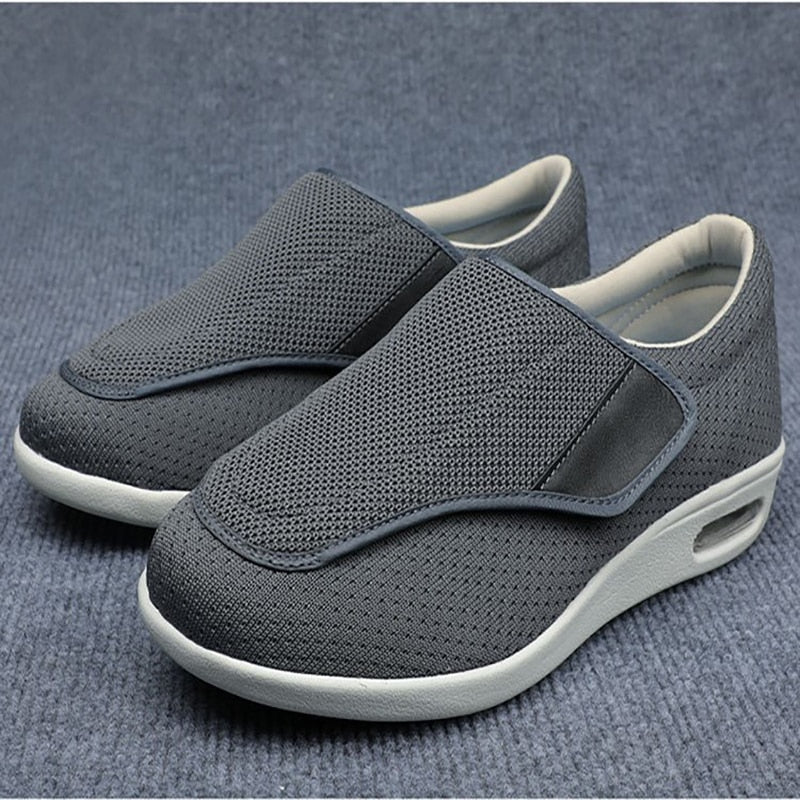 Men's Comfortable Orthopedic Everyday Shoes for Diabetics with Extra Width