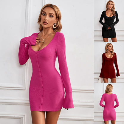 Nicola – Sexy Slim Hüftbetonendes Kurzkleid mit U-Ausschnitt und langen Ärmeln