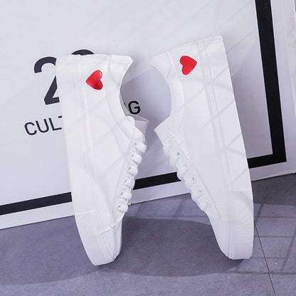 Carol – Atmungsaktive Damen-Sneaker mit Herzmuster