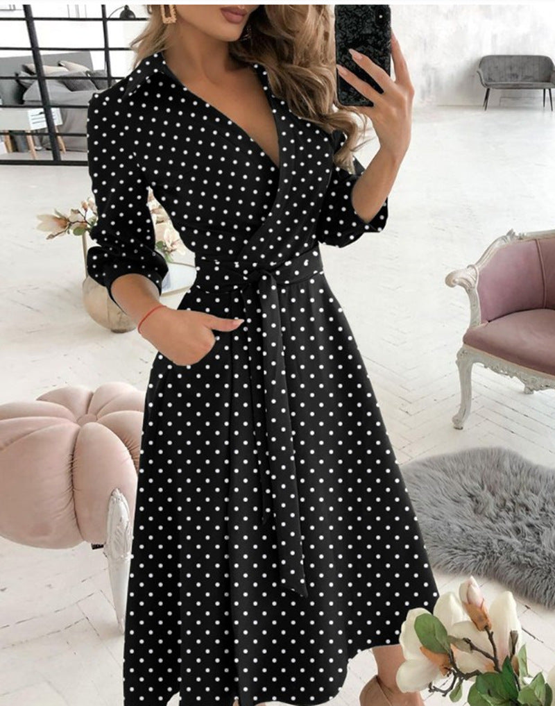 Ruby – Sexy Fashion Langärmliges Kleid mit tiefem V-Ausschnitt und unregelmäßigem Saum