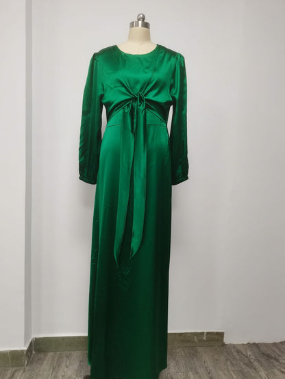 Sophie – Elegantes Kaftan Kleid aus veganem Satin für Frauen