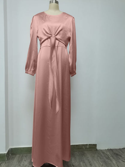 Sophie – Elegantes Kaftan Kleid aus veganem Satin für Frauen