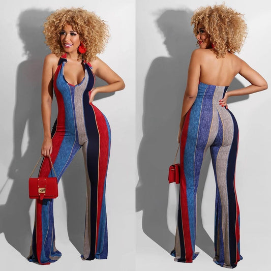 Sara – Eng anliegender Jumpsuit mit Schlaghose