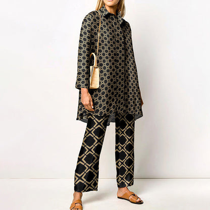 Women's two-piece set with modern geometric pattern – casual outfit for everyday and office