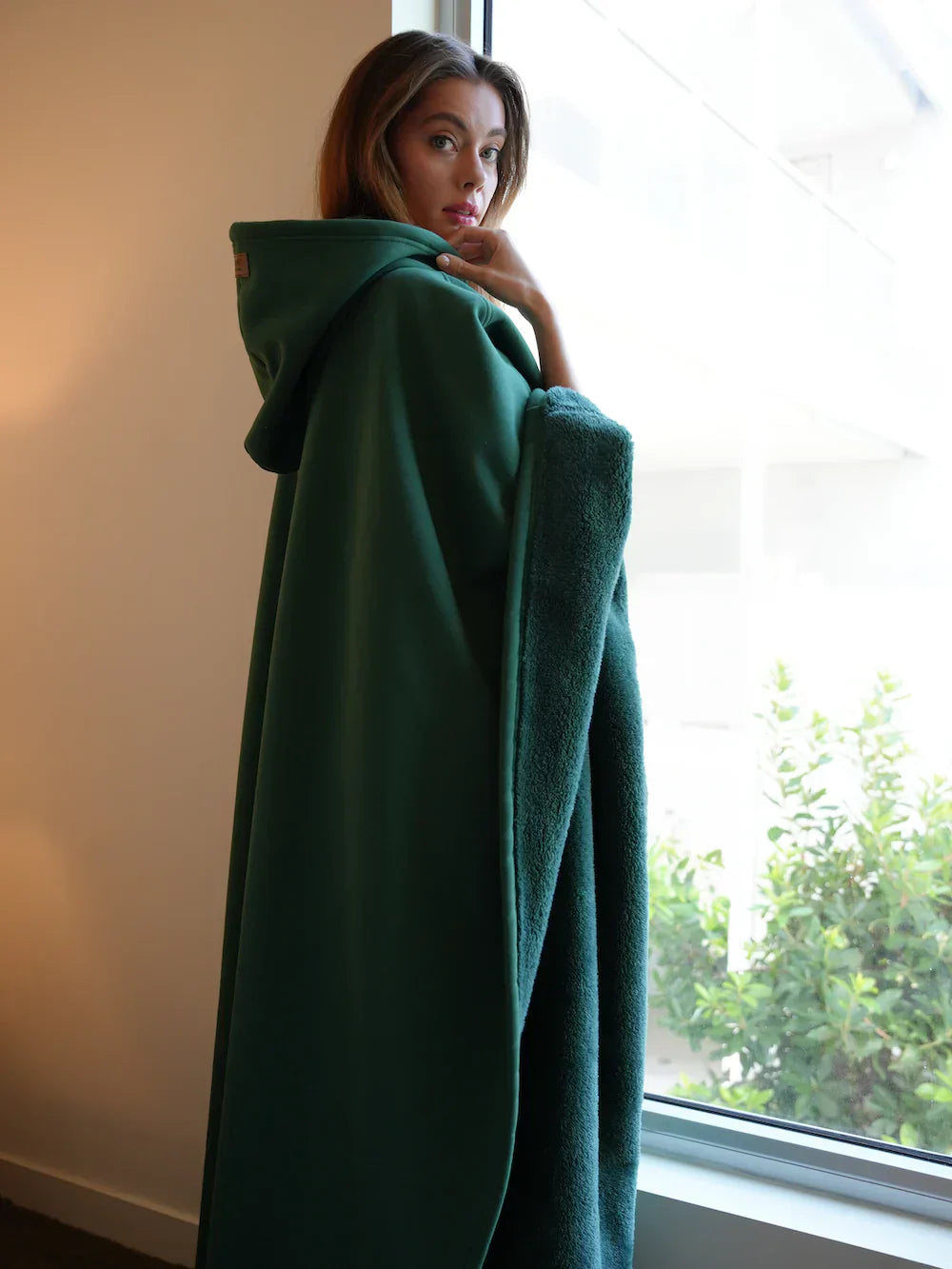 Damen Oversize Hoodie-Decke – Kuschelige Kapuzenponcho für Entspannung & Komfort