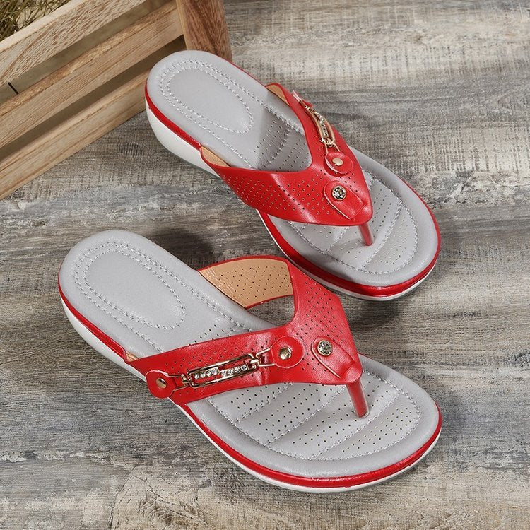 Tanya – Wedge-Plattform Flip-Flops mit Zehensteg