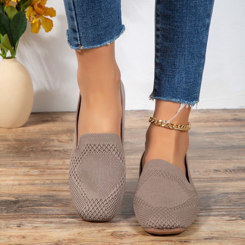 Judith – Flache Damenpumps aus veganem Leder mit quadratischer Zehenpartie