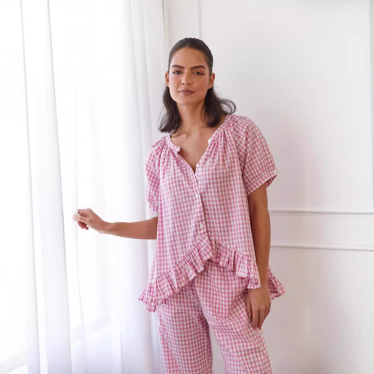 Kathryn – Bequemer und lässiger Rüschenshirt-Hosenanzug