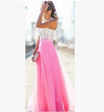 Sophie – Überlanger Chiffonkleid mit Spitzenakzenten