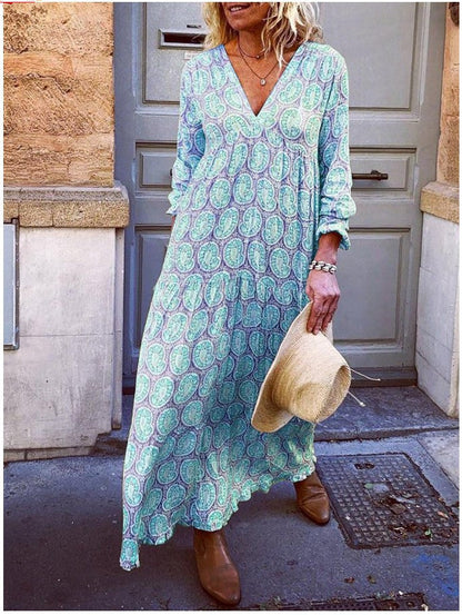Katie – Dress with modern cut