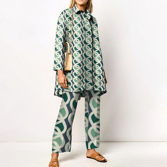 Women's two-piece set with modern geometric pattern – casual outfit for everyday and office