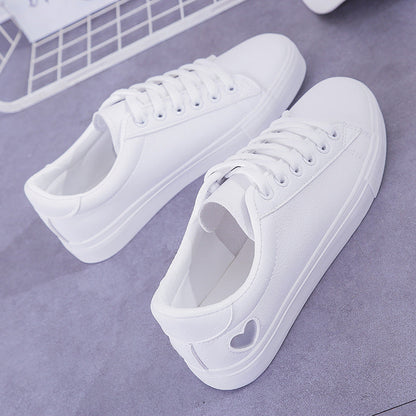 Carol – Atmungsaktive Damen-Sneaker mit Herzmuster