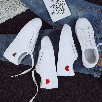 Carol – Atmungsaktive Damen-Sneaker mit Herzmuster