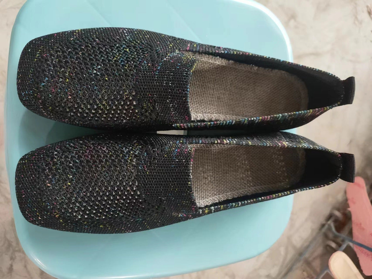 Judith – Flache Damenpumps aus veganem Leder mit quadratischer Zehenpartie