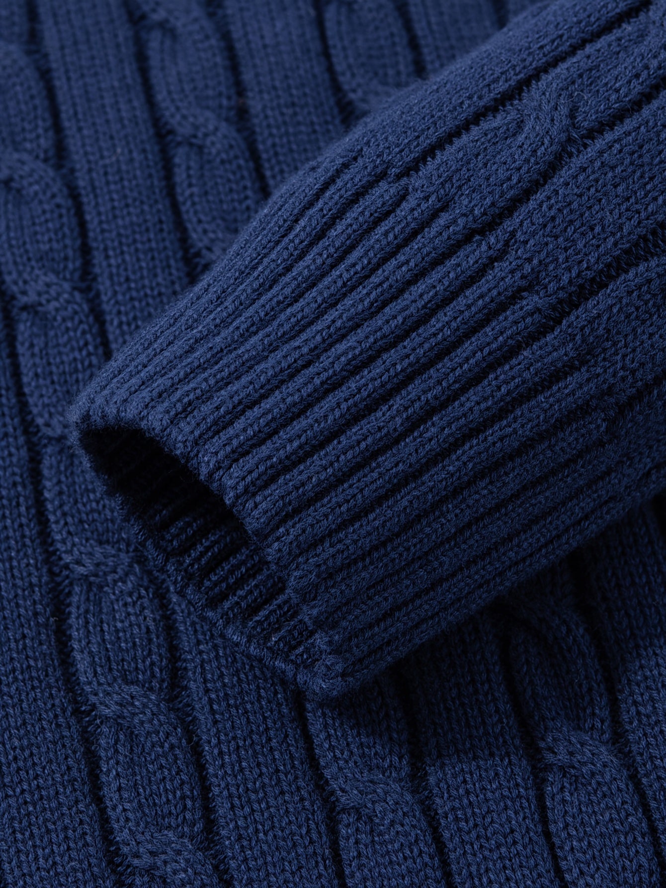 Men's Cable Knit Turtleneck Sweater – Stylish Knit Pullover for Everyday & Leisure