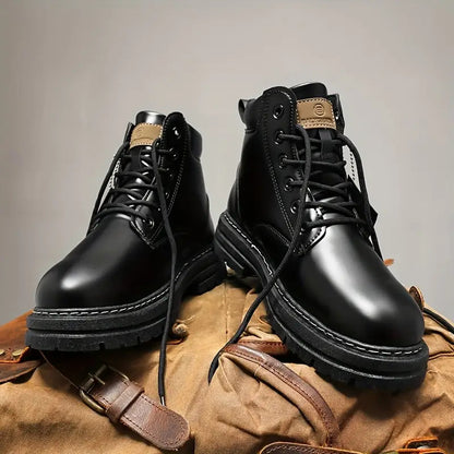 Men's outdoor boots in urban style – sturdy casual shoes for work and adventure