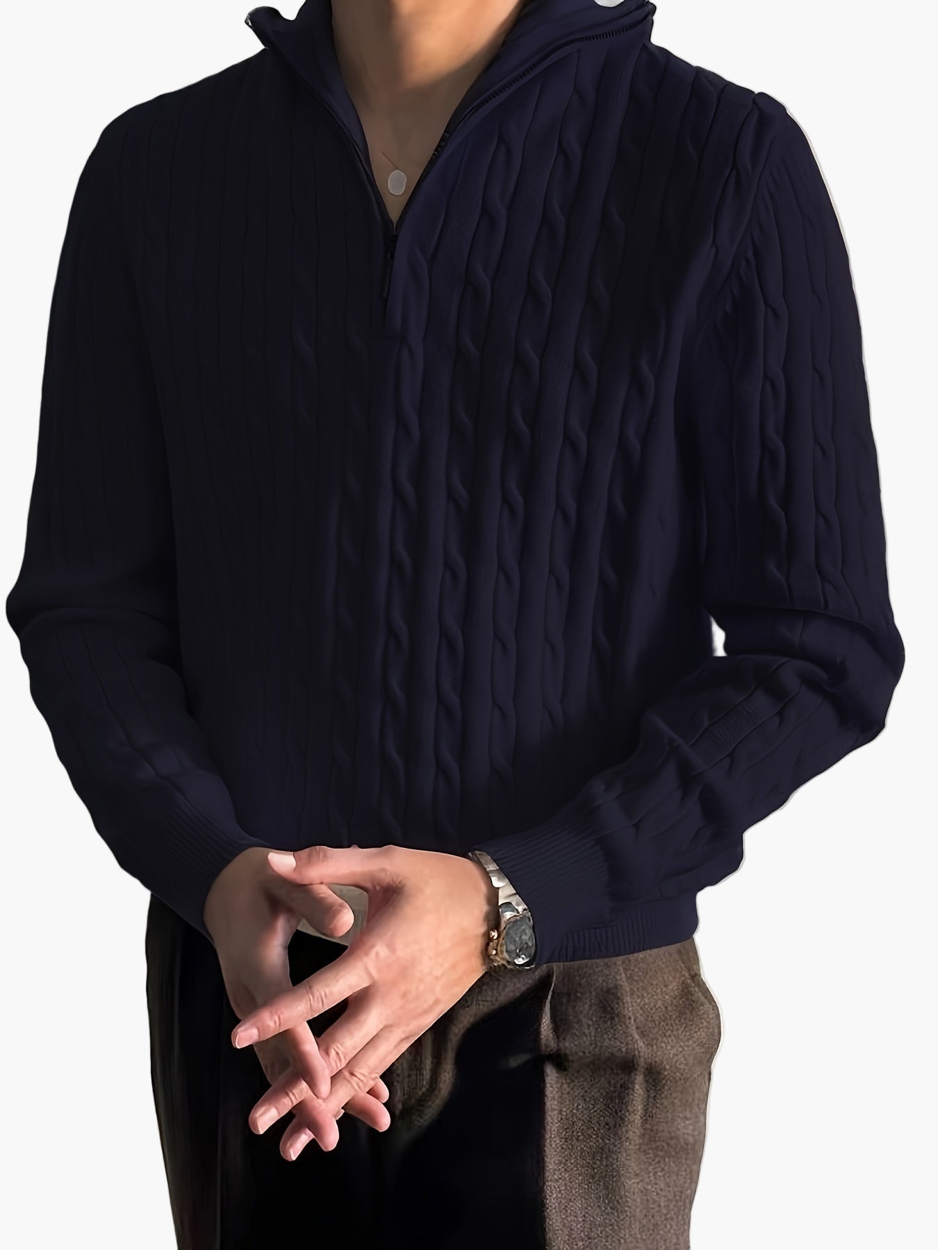Men's knitted sweater with zipper and modern design – ideal for leisure and office