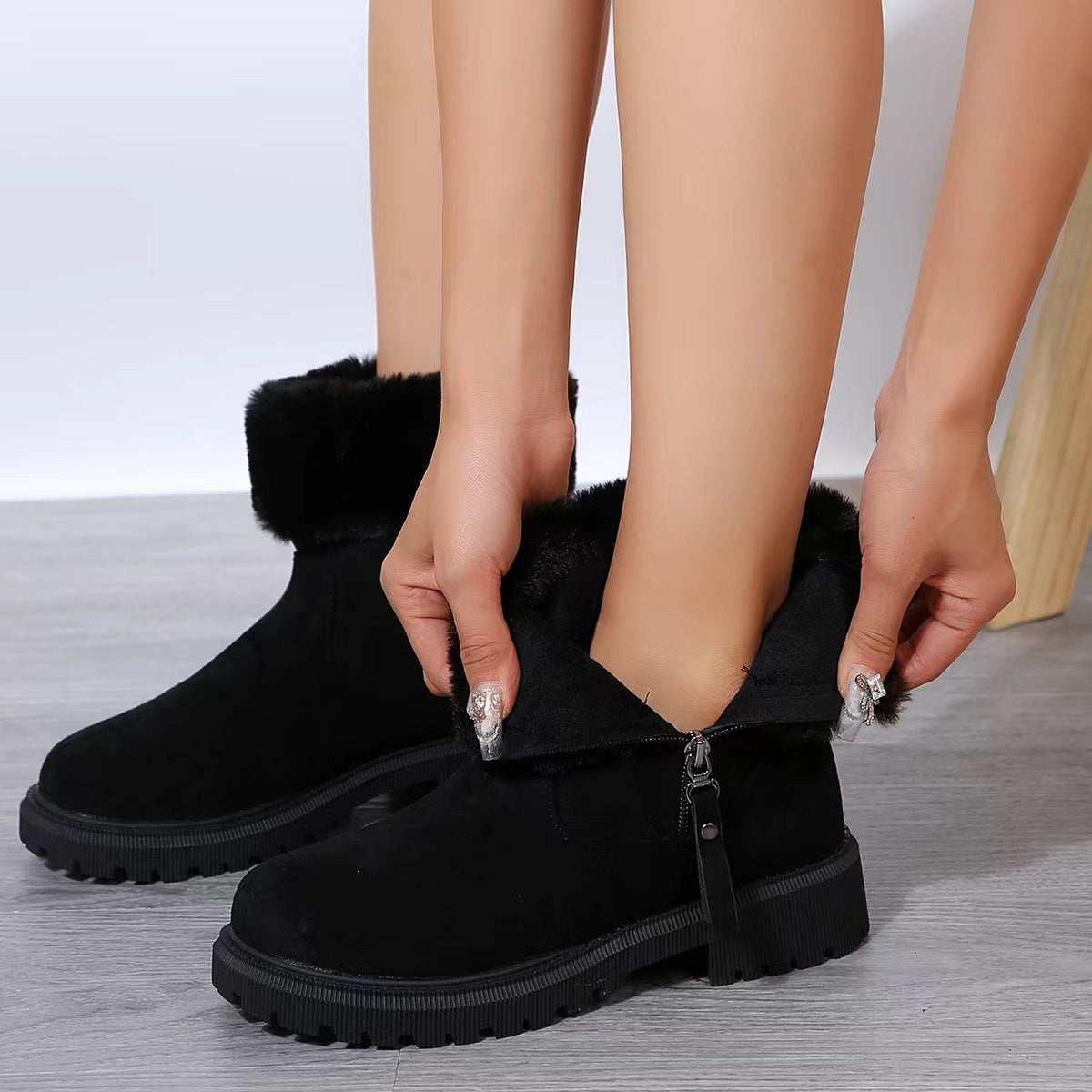 Kathleen – Warme Plüschstiefel für Damen mit seitlichem Reißverschluss