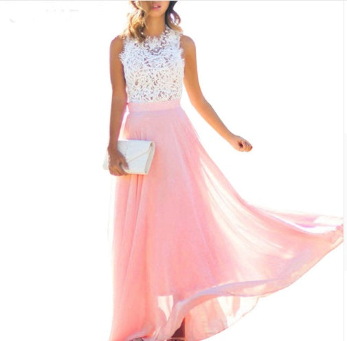 Sophie – Überlanger Chiffonkleid mit Spitzenakzenten