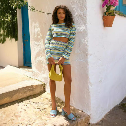 Shirley – Spitzen-Midriff-Outfit mit weitem Ärmel und Rockanzug
