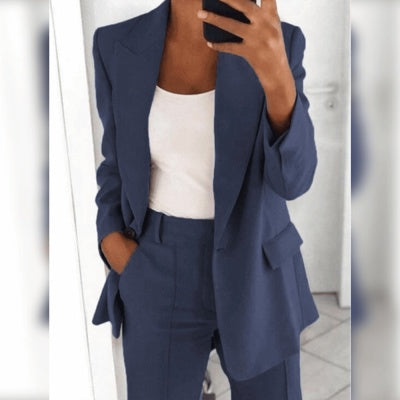 Tanya – Eleganter Damenblazer mit Schlankem Schnitt