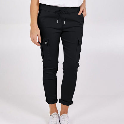 Joanne – Lässige Damen-Cargohose mit Taschen und Kordelzug