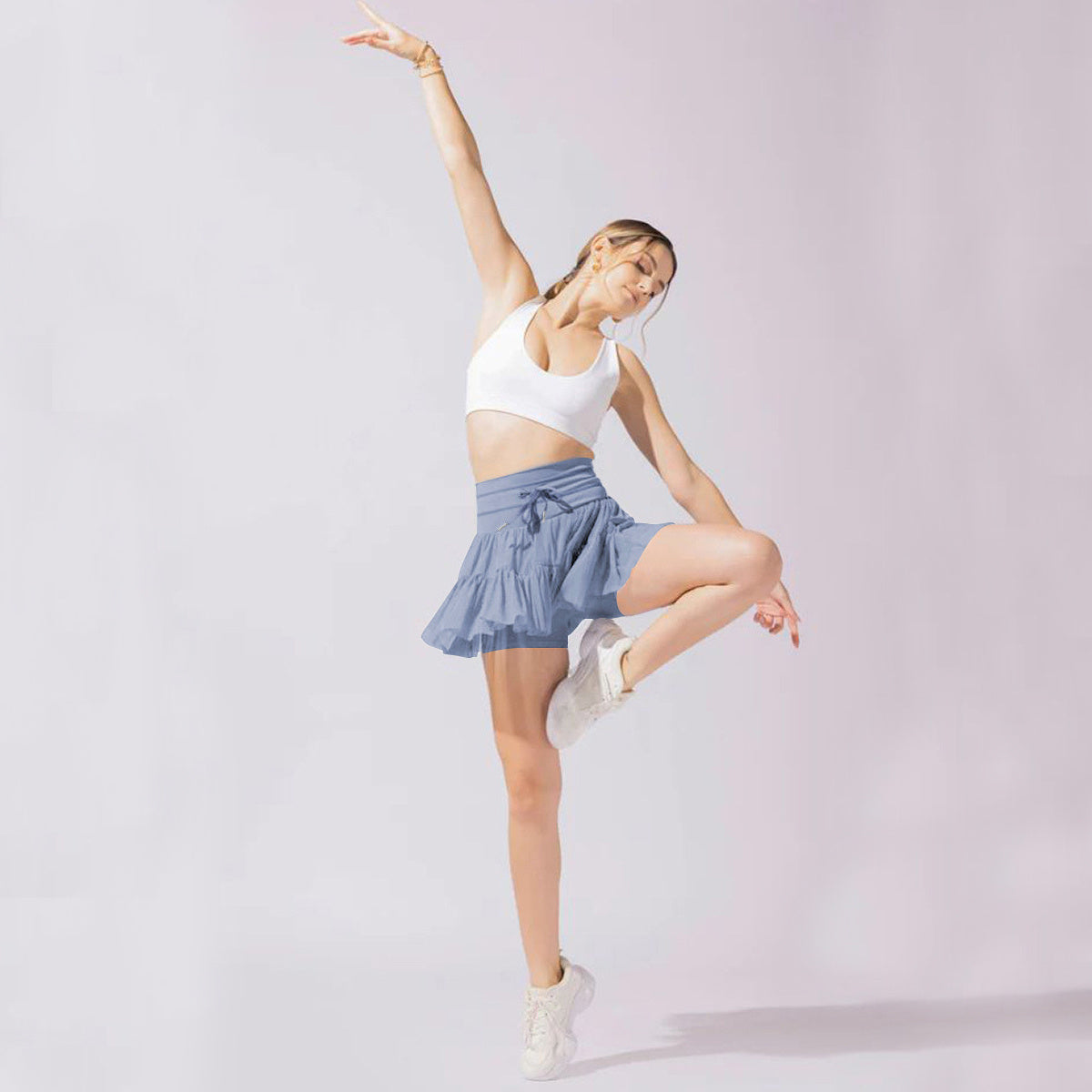 Sophia – Faltenrock mit Schnürung und Sicherheits-Shorts