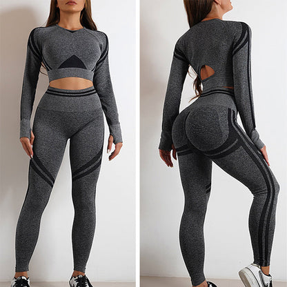 Amanda – Nahtlose Sport Leggings und Langarmoberteile für Fitness