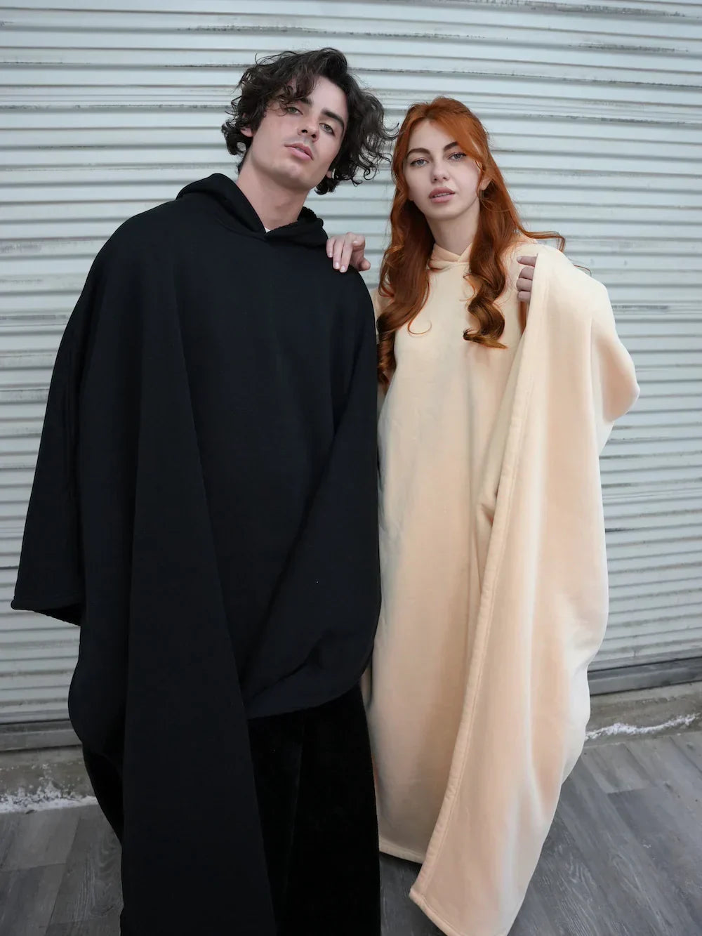 Damen Oversize Hoodie-Decke – Kuschelige Kapuzenponcho für Entspannung & Komfort