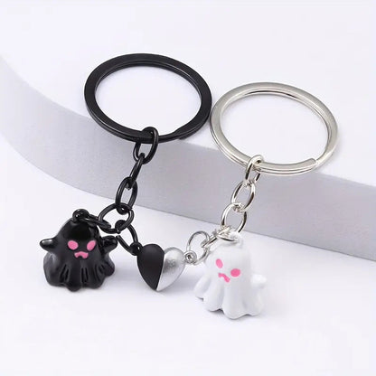 Halloween Keychain Set – Cute Ghosts for Couples, Friends & Decoration