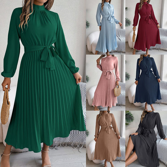 Samantha – Elegant dress with stand-up collar and long sleeves
