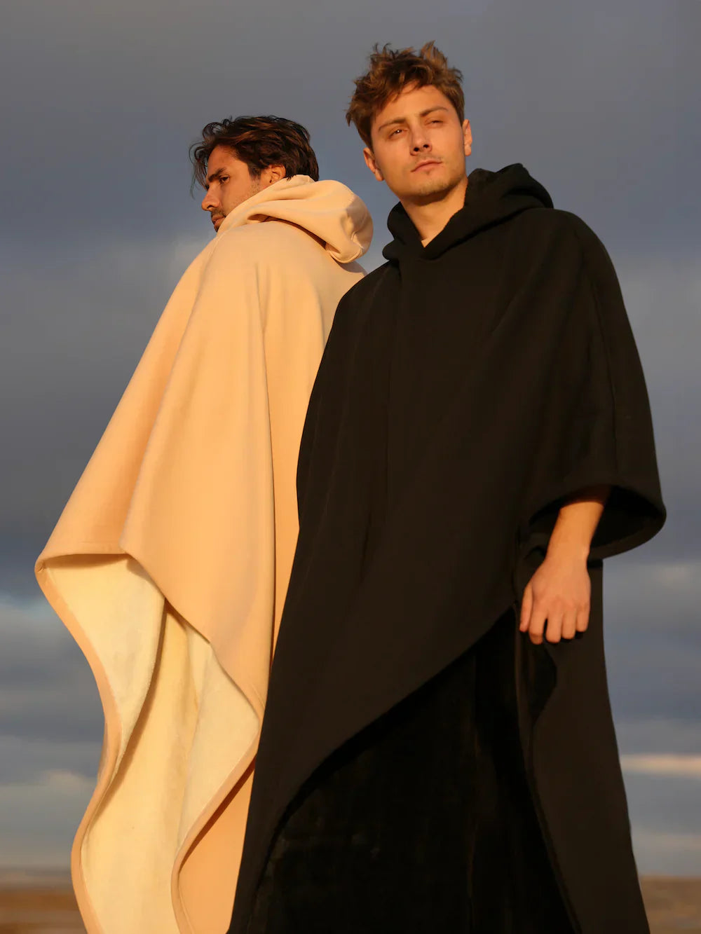 Damen Oversize Hoodie-Decke – Kuschelige Kapuzenponcho für Entspannung & Komfort