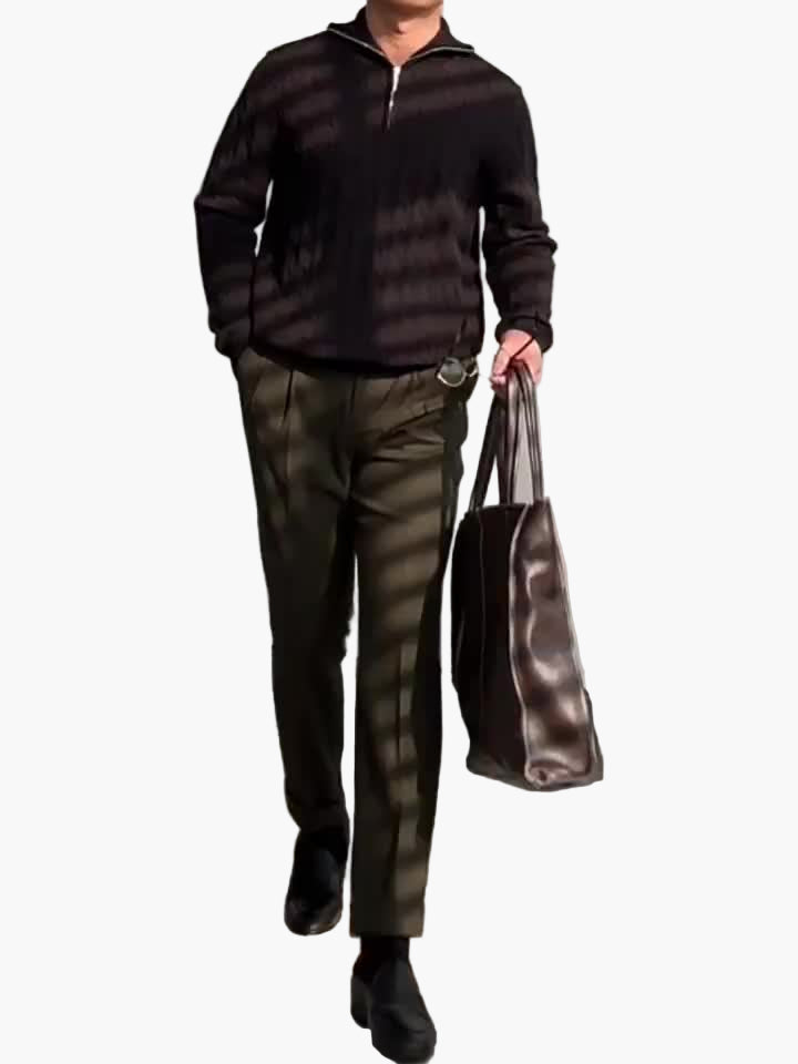 Men's knitted sweater with zipper and modern design – ideal for leisure and office