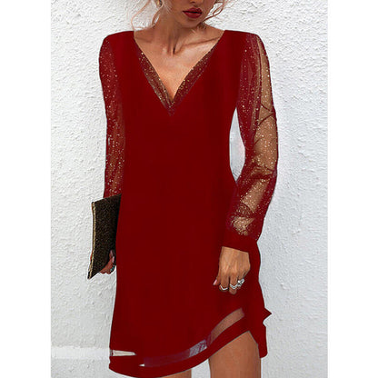 Shannon – Pullover dress with lace trim and V-neckline