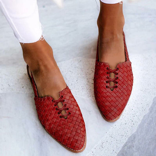 Laura – Fashionable sandals made of vegan leather
