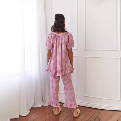 Kathryn – Bequemer und lässiger Rüschenshirt-Hosenanzug