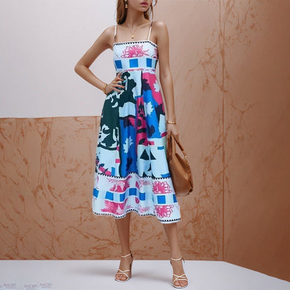 Zoe – Ärmelloses Hochtailliertes Druckkleid