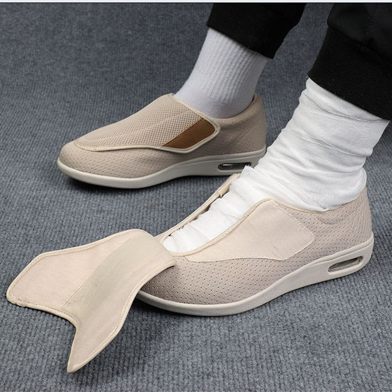 Men's Comfortable Orthopedic Everyday Shoes for Diabetics with Extra Width