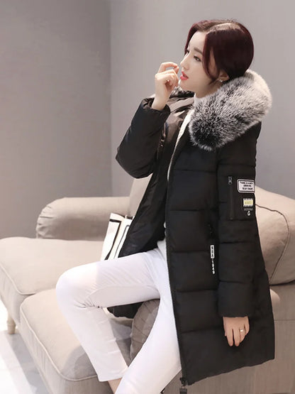Women's winter quilted coat with hood, fashionable and warm – ideal for cold days