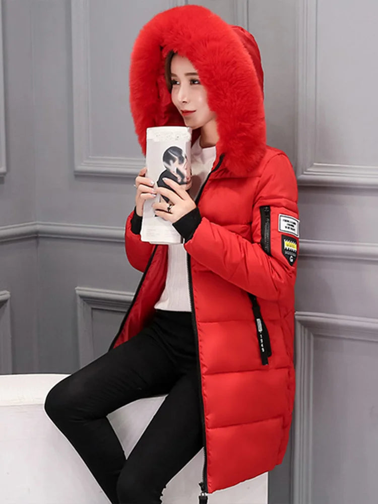Women's winter quilted coat with hood, fashionable and warm – ideal for cold days