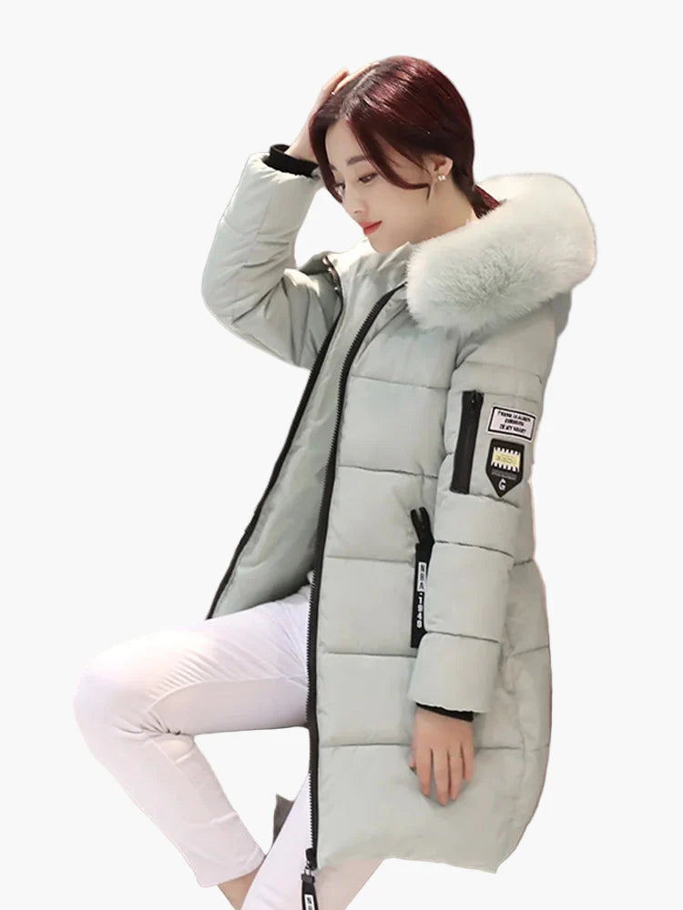 Women's winter quilted coat with hood, fashionable and warm – ideal for cold days
