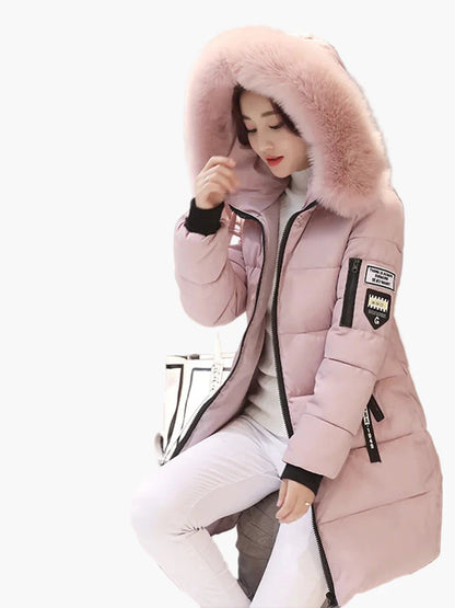 Women's winter quilted coat with hood, fashionable and warm – ideal for cold days
