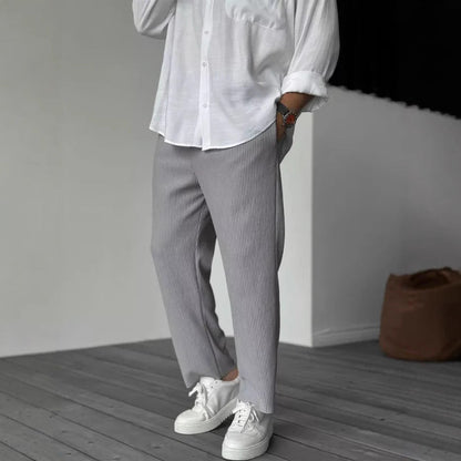 Herren Freizeit Streifen Cropped Hose – Moderner Hong Kong Style für Sommer & Alltag