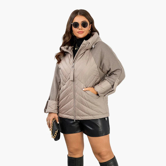 Women's quilted jacket with hood – fashionable transitional jacket for everyday and leisure – plus size