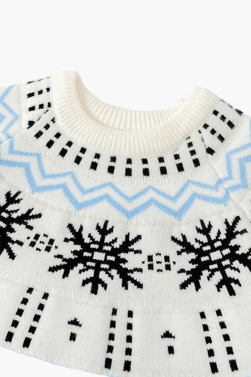 Women's winter sweater with snowflake pattern – Scandinavian knit sweater for cold days