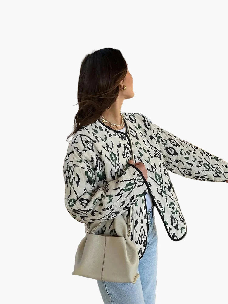 Women's quilted jacket in Ikat design – fashionable transitional jacket for everyday and leisure use