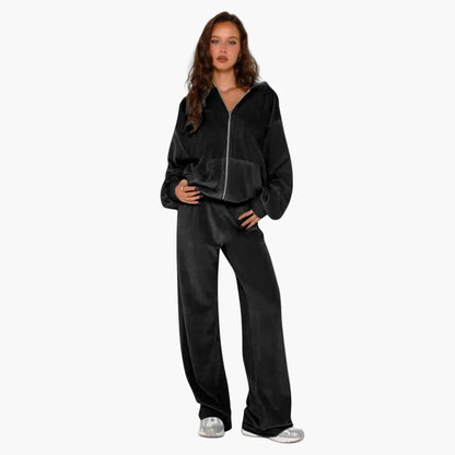 Women's Two-Piece Casual Outfit with Hoodie – Trendy Lounge Set in Oversize Style